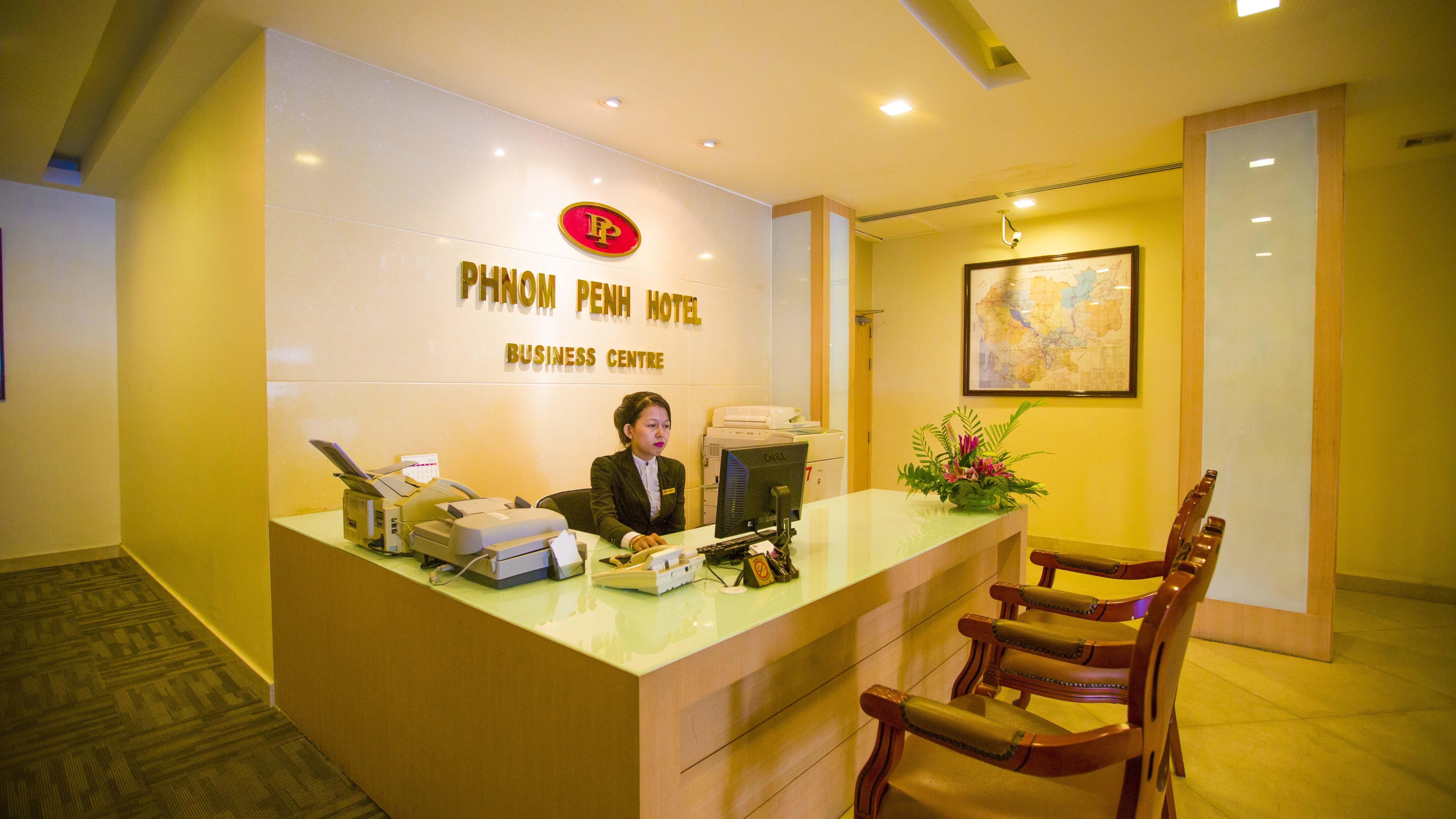 Phnom Penh Hotel Exterior foto