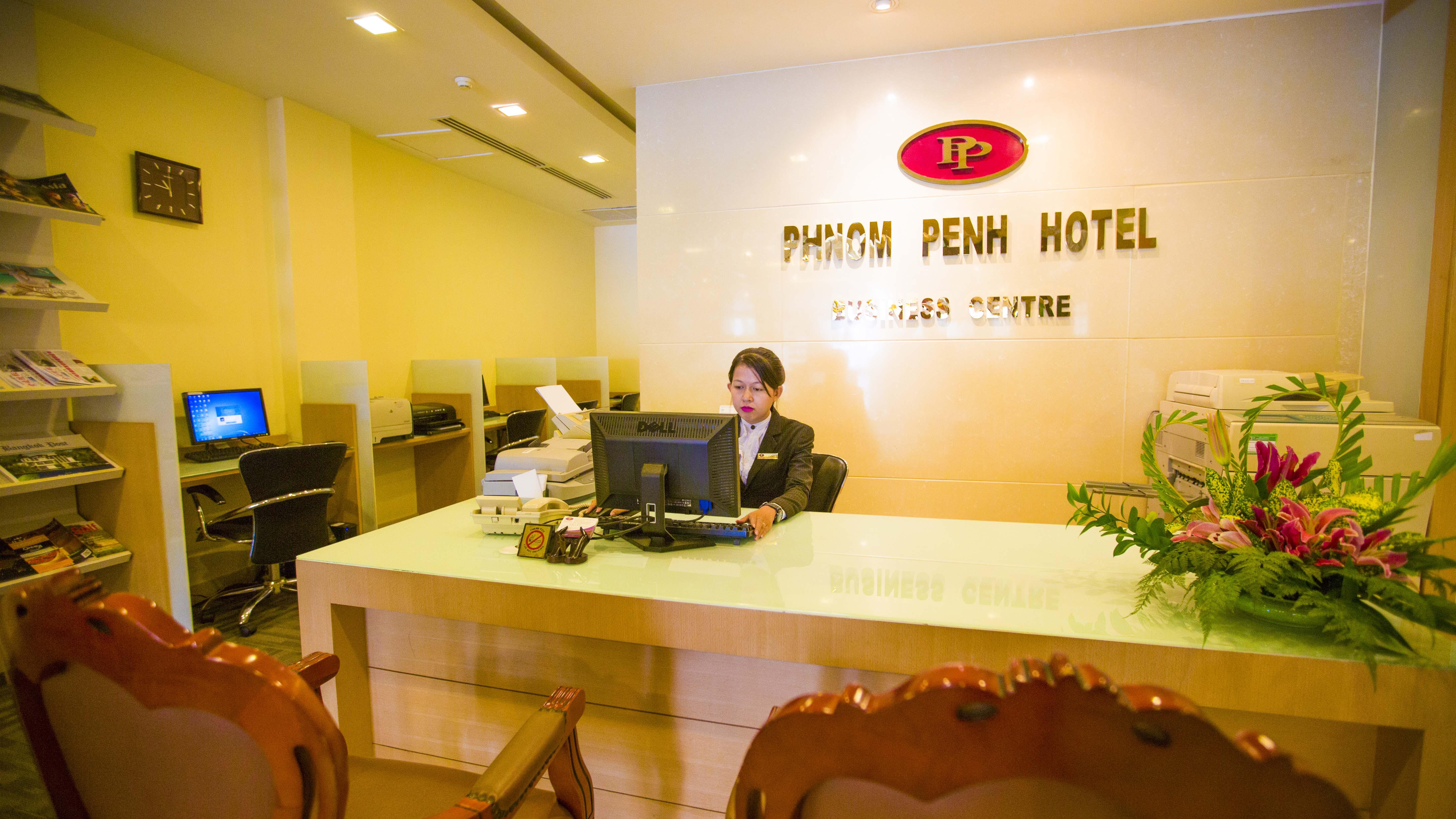 Phnom Penh Hotel Exterior foto